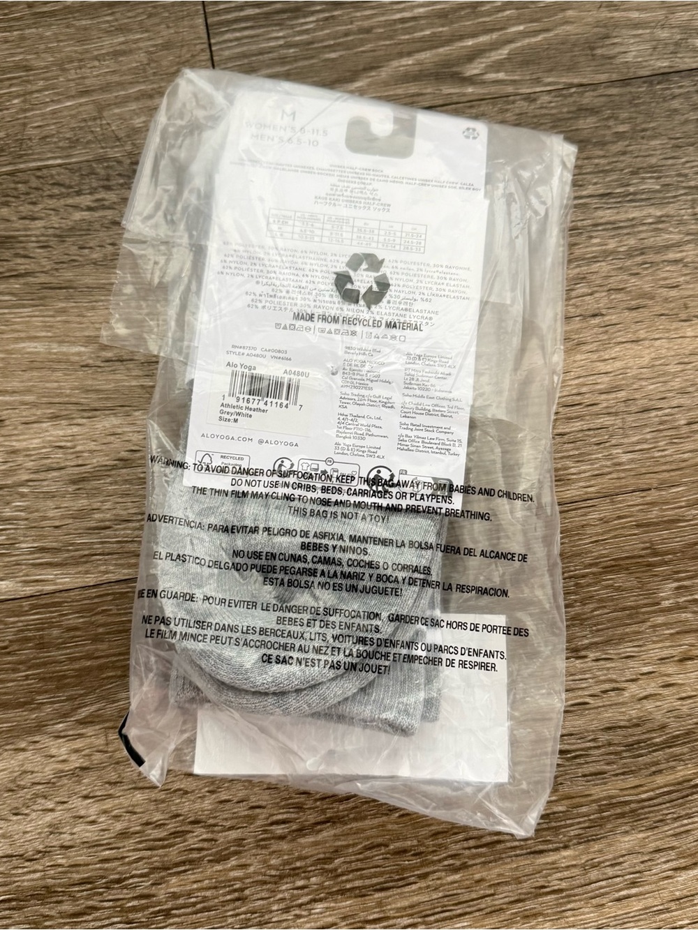 NWT Alo Yoga Unisex Half-Crew Throwback Sock Athletic Heather Grey/White - Picture 6 of 6